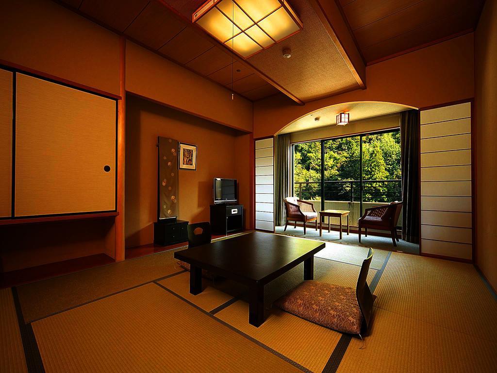 Royal Hotel Yamanaka Onsen Kajikaso Kaga  Exterior foto